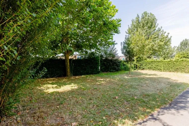 Emplacement Nu Sans Électricité