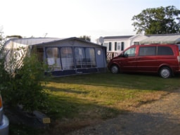 Kampeerplaats(en) - Caravan Lang Verblijf Pakket 6 Maanden - Camping Le Bois Joli Vendée lagon  **** Maeva Escapade