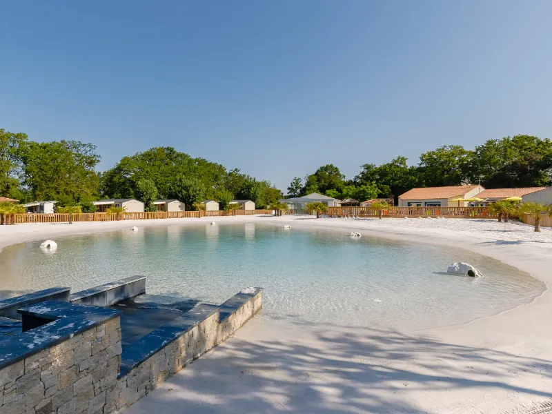 Camping Le Bois Joli Vendée lagon  **** Maeva Escapades