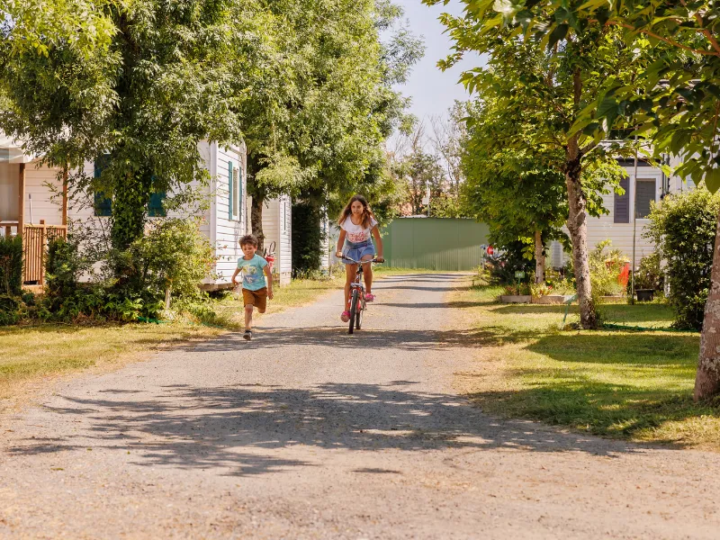 Camping Le Bois Joli Vendée lagon  **** Maeva Escapades