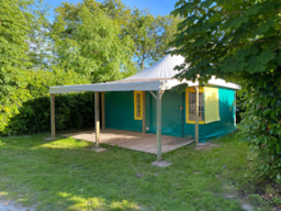 Location - Bungalow Pagan Avec Sanitaires (4 Adultes + 1 Enfant -8 Ans) - Camping Le Bois Joli Vendée lagon  **** Maeva Escapade