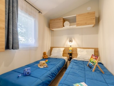 Mobil home "Privilège" -2 bedrooms -0-3 years- TV+heating — 3