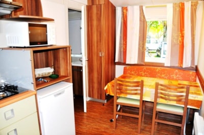 Mobile-home 4 Confort 23 m² Half-covered terrace 12 m² — 6