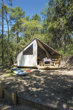 Huuraccommodatie(s) - Eco-Lodge 17M² + Half-Schaduwrijk Terras - Camping du Lac Mercus