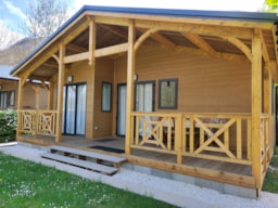 Huuraccommodatie(s) - Premium Chalet 35M2 With Coverd Terrace 17M3, 3 Bedrooms - Camping du Lac Mercus