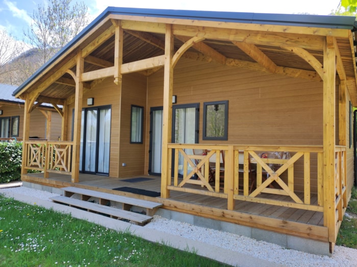 Chalet 5 Premium 35M2 + Terrasse Couverte 17M2, 3 Chambres