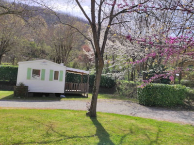 Mobile-home 4/6 Confort 27 m² Half-covered terrace 15 m² — 2