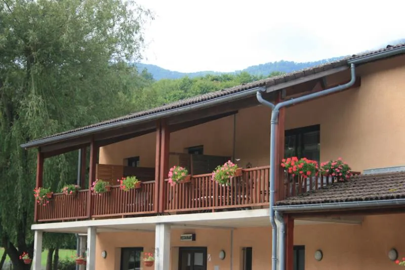 Chambre D'hôtel N°5 Avec Terrasse : 1 Lit De 140