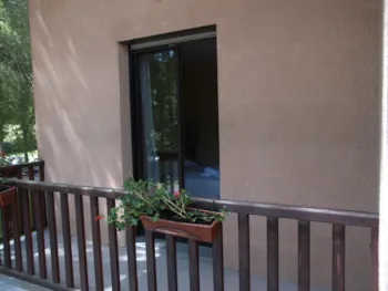 Zimmer - Hotelzimmer 4 : Mit Balkon (1Bett De 140) - Camping Les 4 Saisons