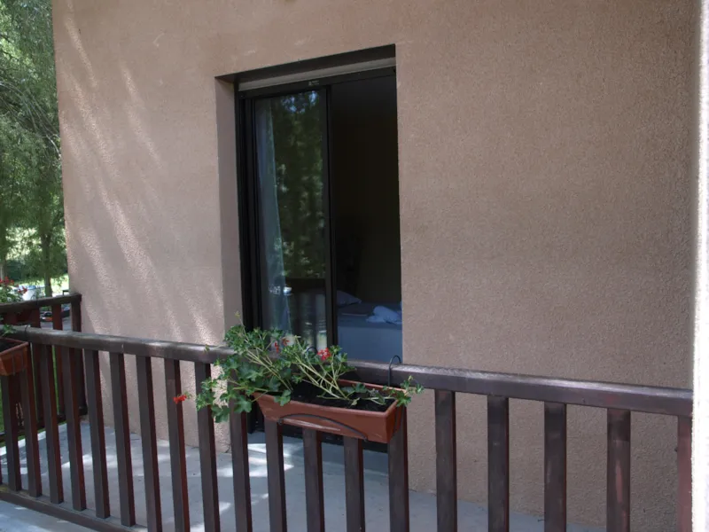 Chambre D'hôtel N°4 Avec Balcon : 1 Lit De 140