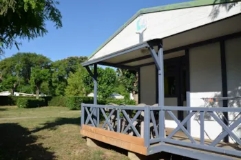 Mietunterkunft - Chalet Standard 25M² 2 Zimmer - Flower Camping LES MIJEANNES