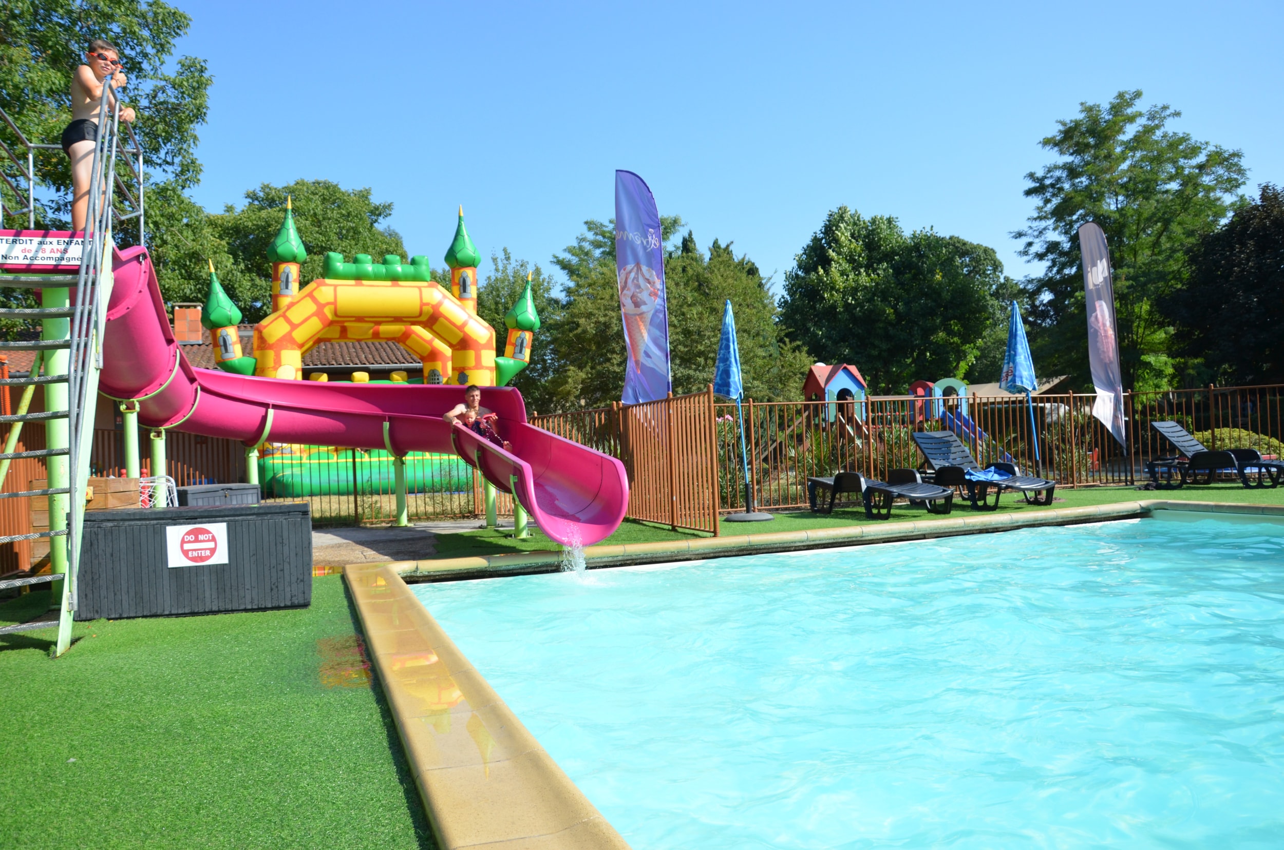 Flower Camping LES MIJEANNES — Photo 2