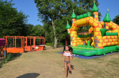 Flower Camping LES MIJEANNES