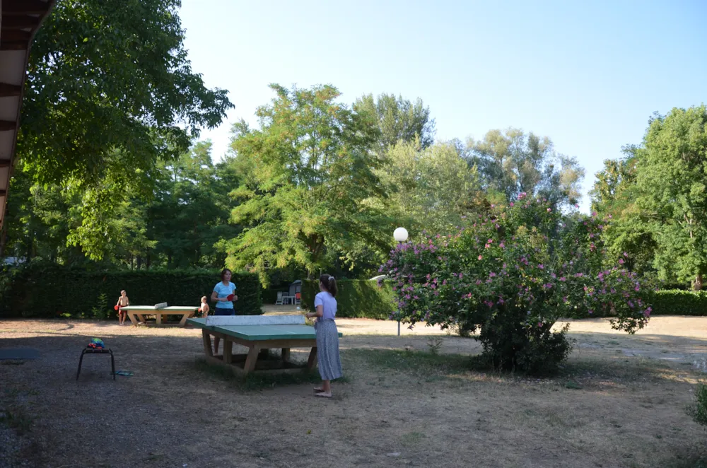 Flower Camping LES MIJEANNES