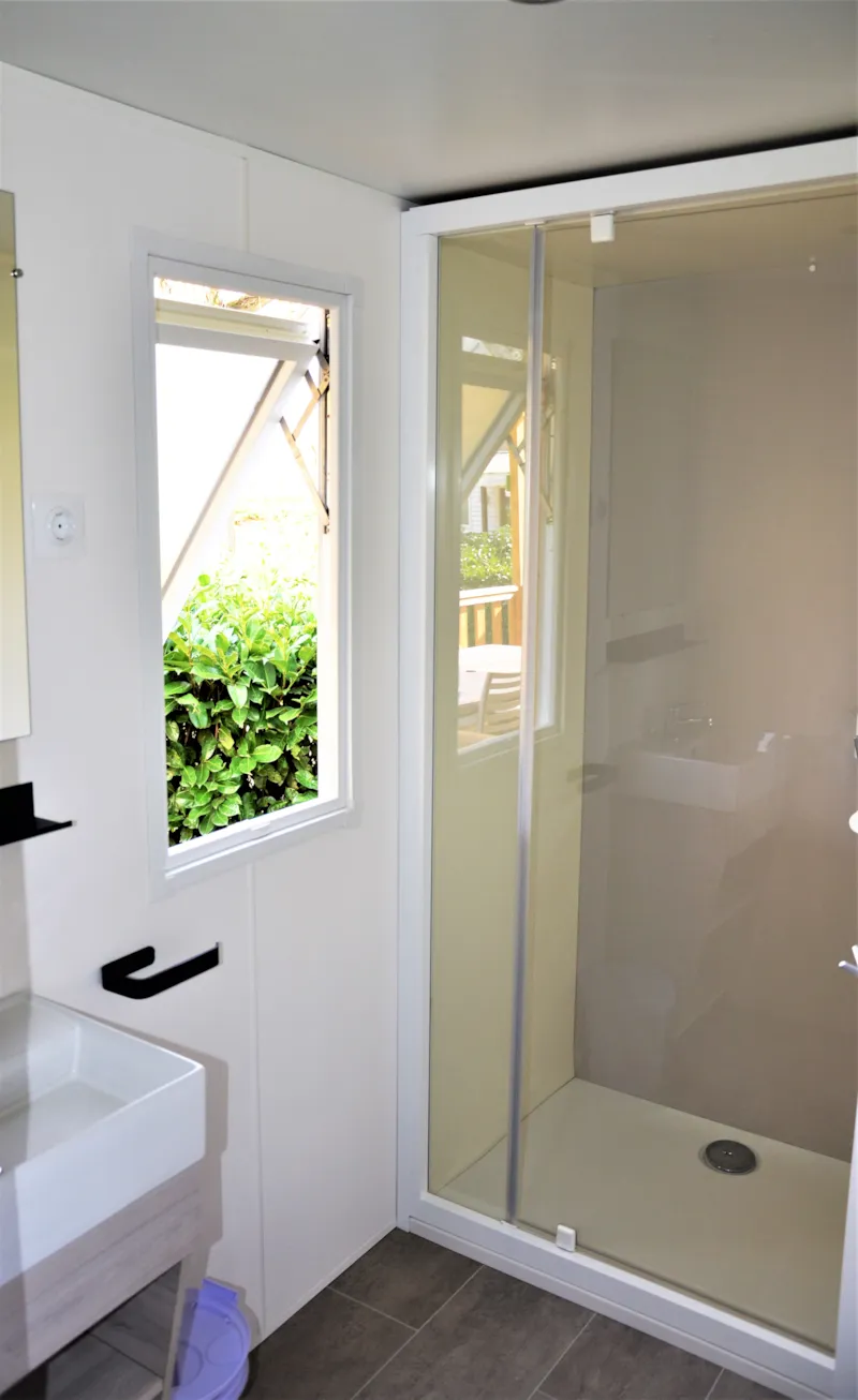 Mobil-Home Premium 32M² Climatisé 3 Chambres + Tv