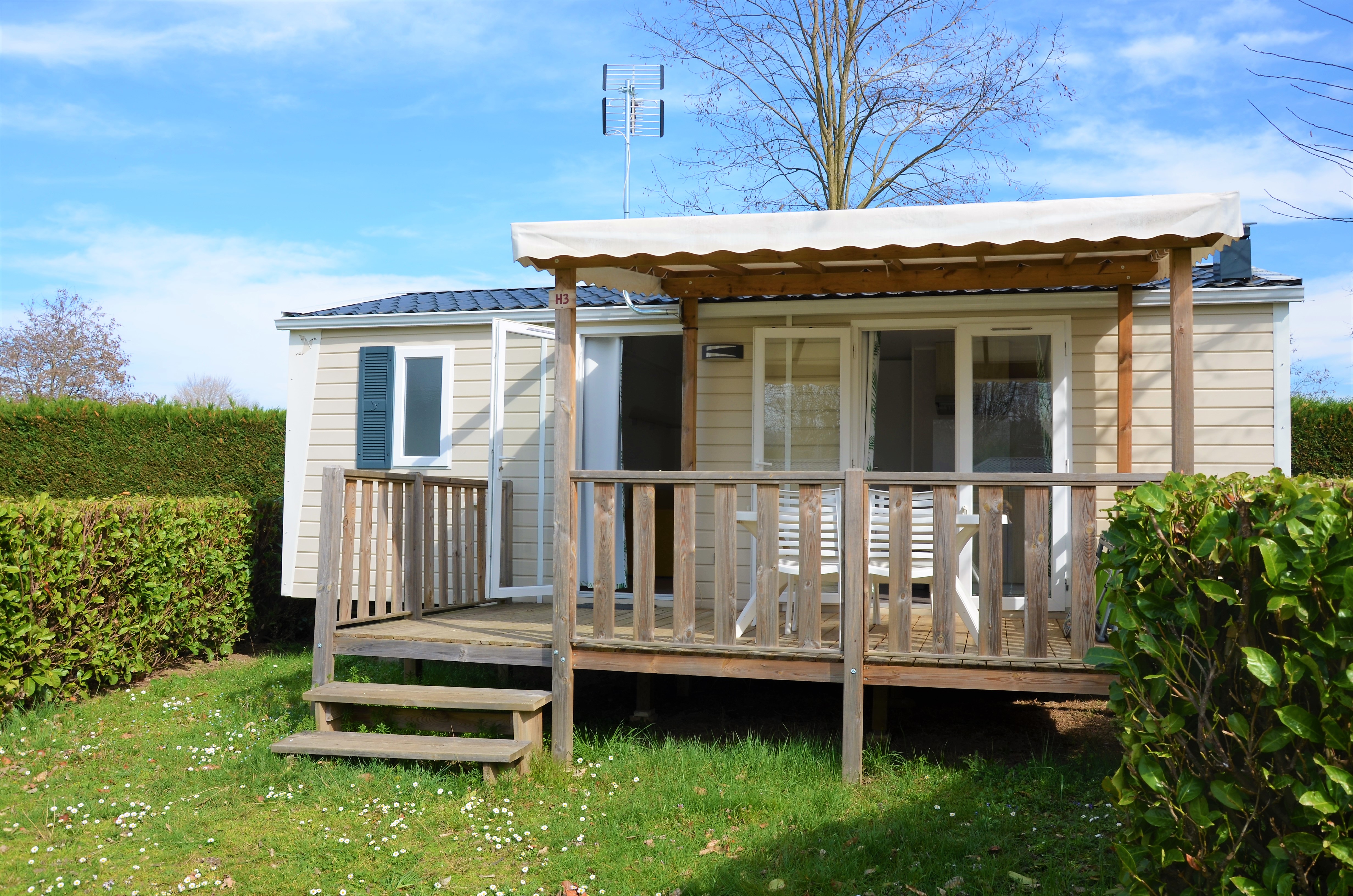 Location - Mobile-Home Premium 29M² - 2 Chambres +Tv + Lave Vaisselle + Plancha - Camping Les Mijeannes