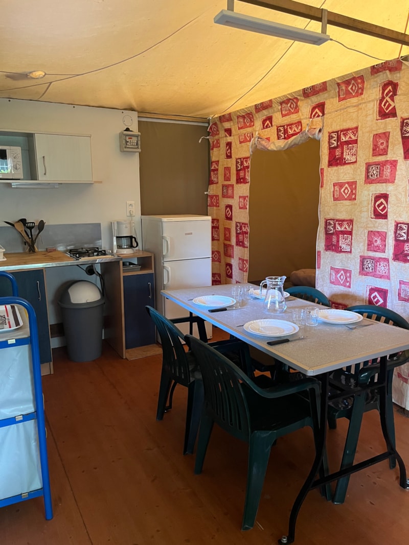 Zeltbungalow Standard 25m² 2 Zimmer  - ohne Sanitäranlagen