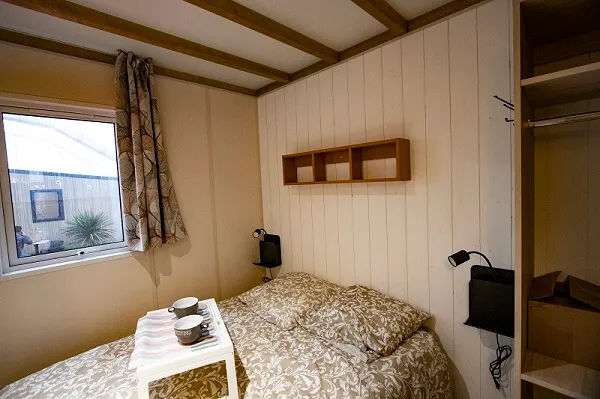 Chalet Confort 16M² - 1 Chambre + Terrasse Couverte + Clim Réversible + Tv