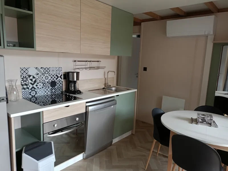 Chalet Confort 35M² - 2 Chambres + Terrasse Couverte + Clim Réversible + Tv