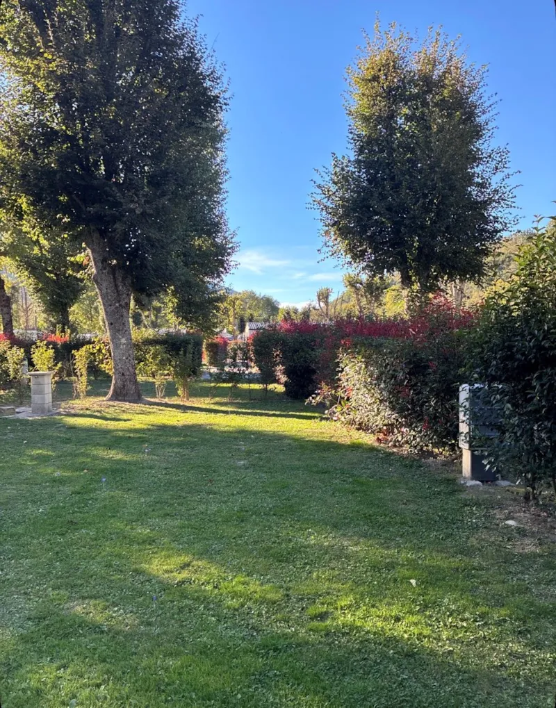 Forfait Emplacement Tente/Camping-Car 2 Adultes Inclus