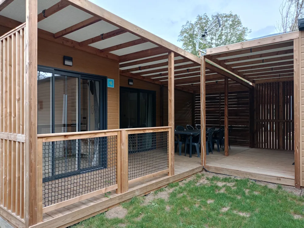 Location - Cottage Premium 40M² - 3 Chambres - 3 Salles De Bain + Terrasse Couverte + Clim Réversible + Tv - Flower Camping La Marmotte