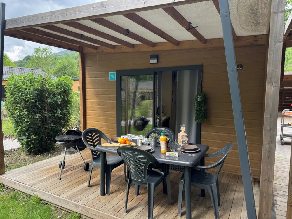 Location - Chalet Confort 16M² - 1 Chambre + Terrasse Couverte + Clim Réversible + Tv - Flower Camping La Marmotte