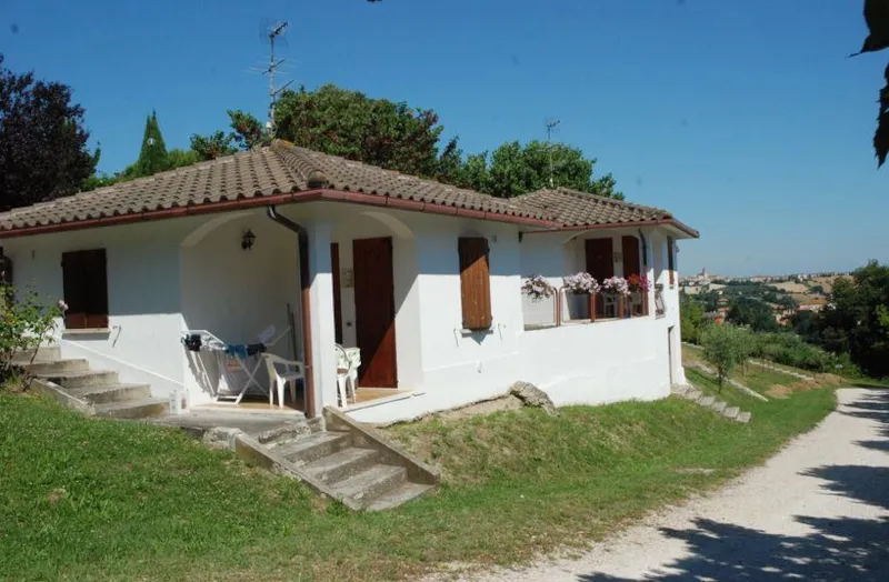 Bungalow À Deux Pièces