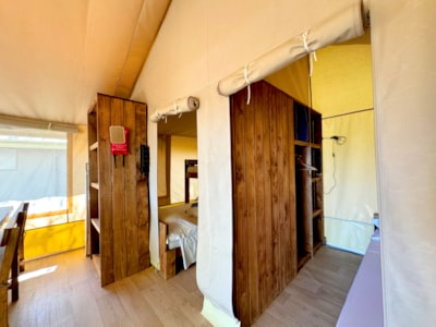 Kalahari Lodge — 4