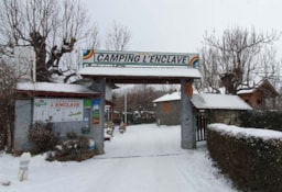 Camping L'Enclave - image n°10 - Roulottes