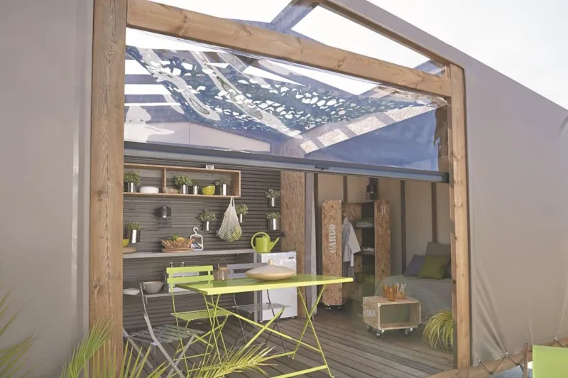 Tente Maori 2/4 Pers 17M²  Sans Sanitaires Privés