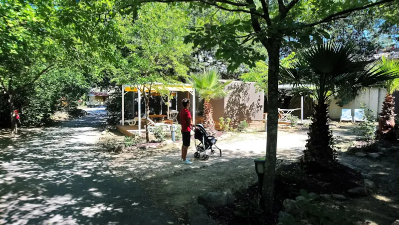 Tente Maori 2/4 Pers 17M²  Sans Sanitaires Privés