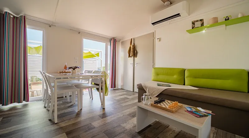 Mobil-Home Feerique 32M² - 3 Chambres - Terrasse