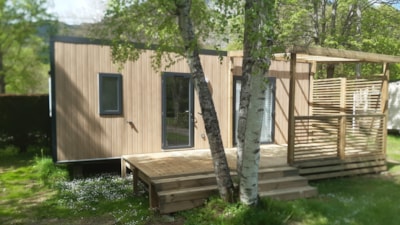 Home Flower Premium 29m² - 2 bedrooms + TV + LV  + terrace