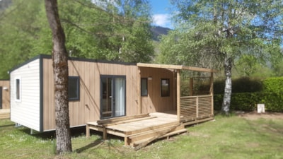 Home Flower Premium 33m² - 3 bedrooms + TV + LV  + terrace