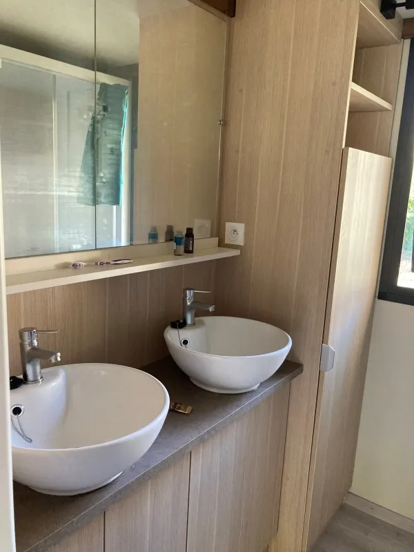 Chalet Portland Premium 35M² - 3 Chambres + Tv + Lv + Terrasse Semi Couverte