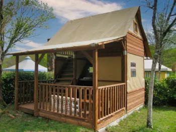 Location - La Cabane 15M² 1 Chambres (2 Personnes Et 1 Véhicule Inclus) - Camping Naturiste du Lac de Lislebonne