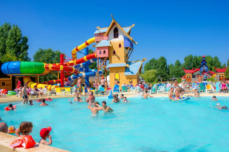 Capfun - Camping Donjon de Lars