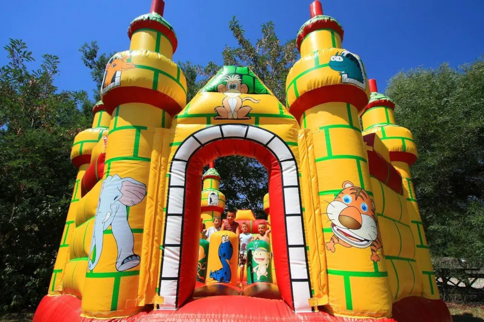 Capfun - Camping Donjon de Lars