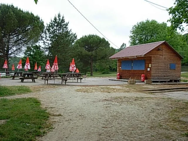 Domaine du Lac de Neguenou