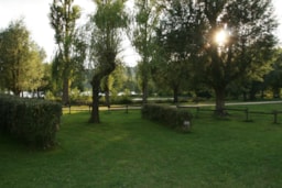 Piazzole - Piazzola: Auto + Tenda O Roulotte + Camper - Domaine du Lac de Neguenou
