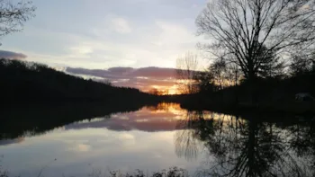 Domaine du Lac de Neguenou - Ucamping