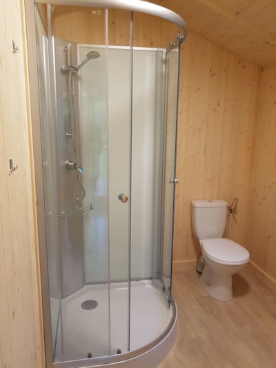 Cabin on stilts, 1 bedroom, 20m² + 10m²