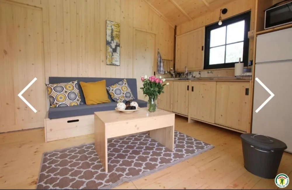 Cabin on stilts, 2 bedrooms, 27m² + 13m²