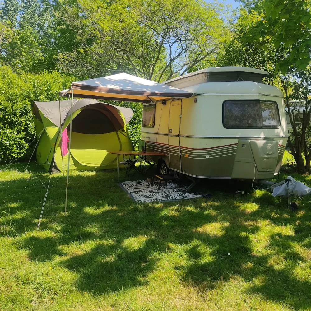 Emplacement - Emplacement Camping Card Acsi - Camping Le Mouliat