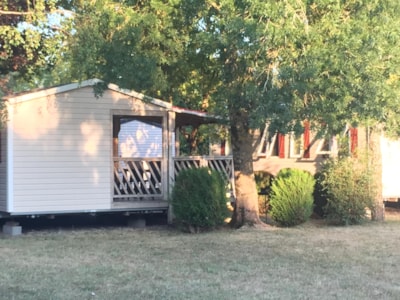 Mobile home Loggia Confort 32 m² (2 bedrooms) + sheltered terrace