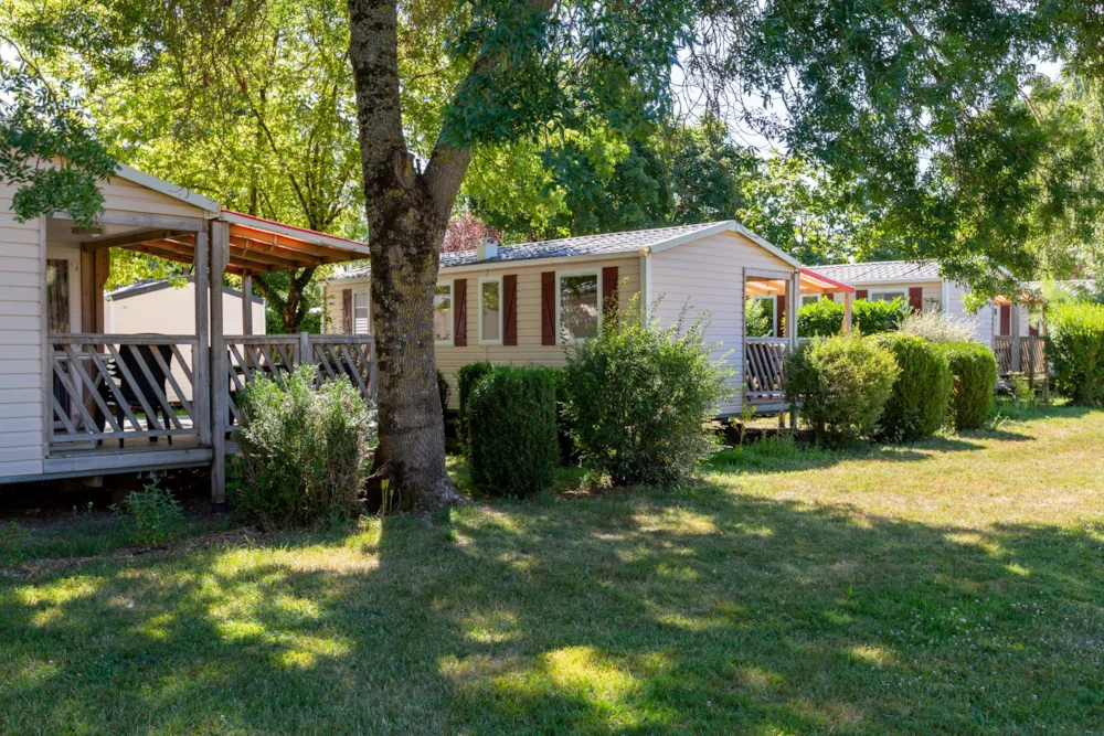 Location - Mobil-Home Loggia Confort 32 M² (2 Chambres) + Terrasse Couverte - Flower Camping Les Granges