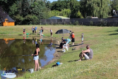 Camping L'Étang du Pays Blanc