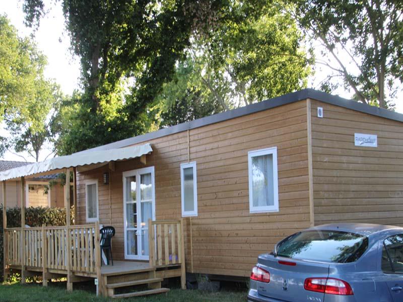 Location - Mobil-Home 8/10 Pers. - Terrasse Couverte - 4 Chambres, Samedi - Camping L'Étang du Pays Blanc
