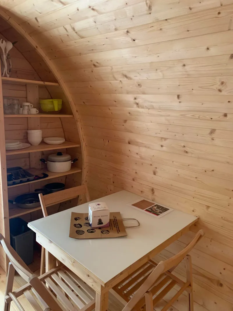 Barrel - 1 Chambre Avec 1 Lit Double Dont 1 Lit Superposé 80Cm - Avec Wc, Sans Sdb