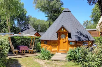 Mietunterkunft - Kota Finlandais 1 Zimmer + 1 Mezzanin Mit Sanitäranlagen - Camping L'Étang du Pays Blanc